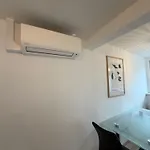 Modern Rooftop In Center Apartment