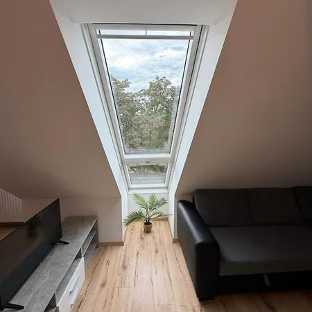 Modern Rooftop In Center Apartment *