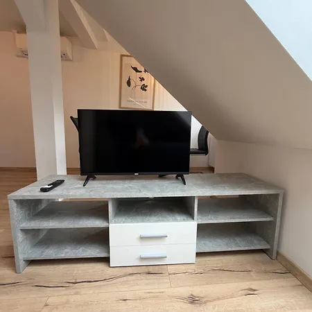 Modern Rooftop In Center Apartment Villach