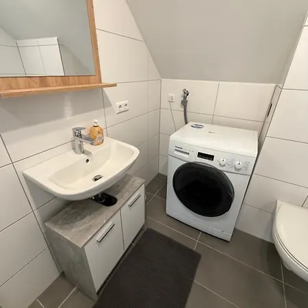 Modern Rooftop In Center Apartment *